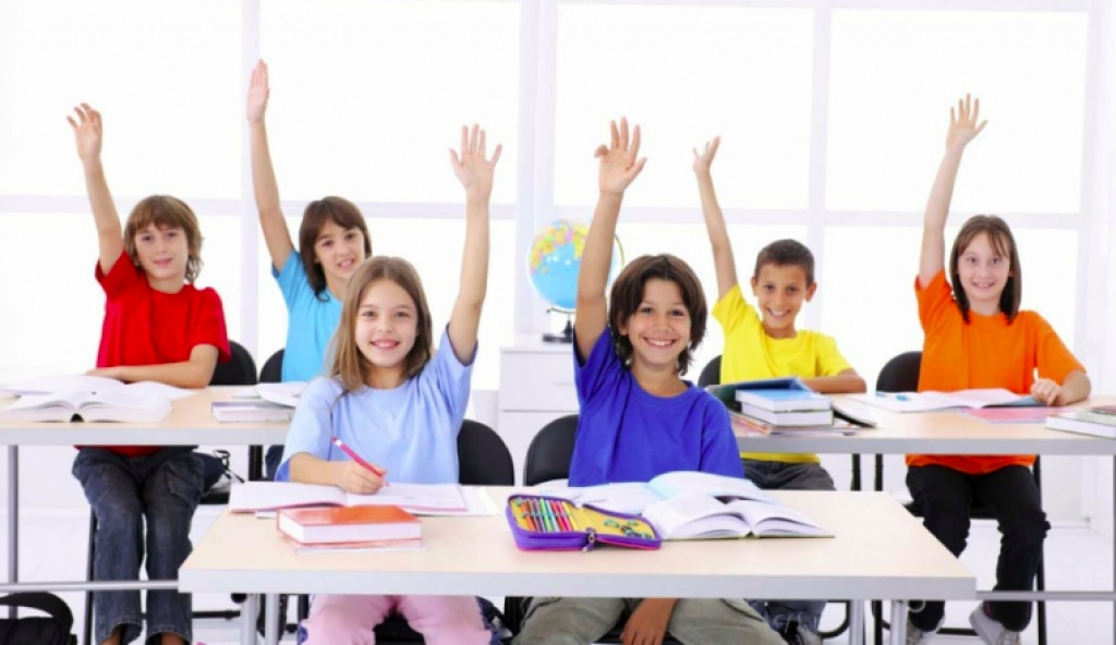 USE FREE MONEY TO MOTIVATE STUDENTS 